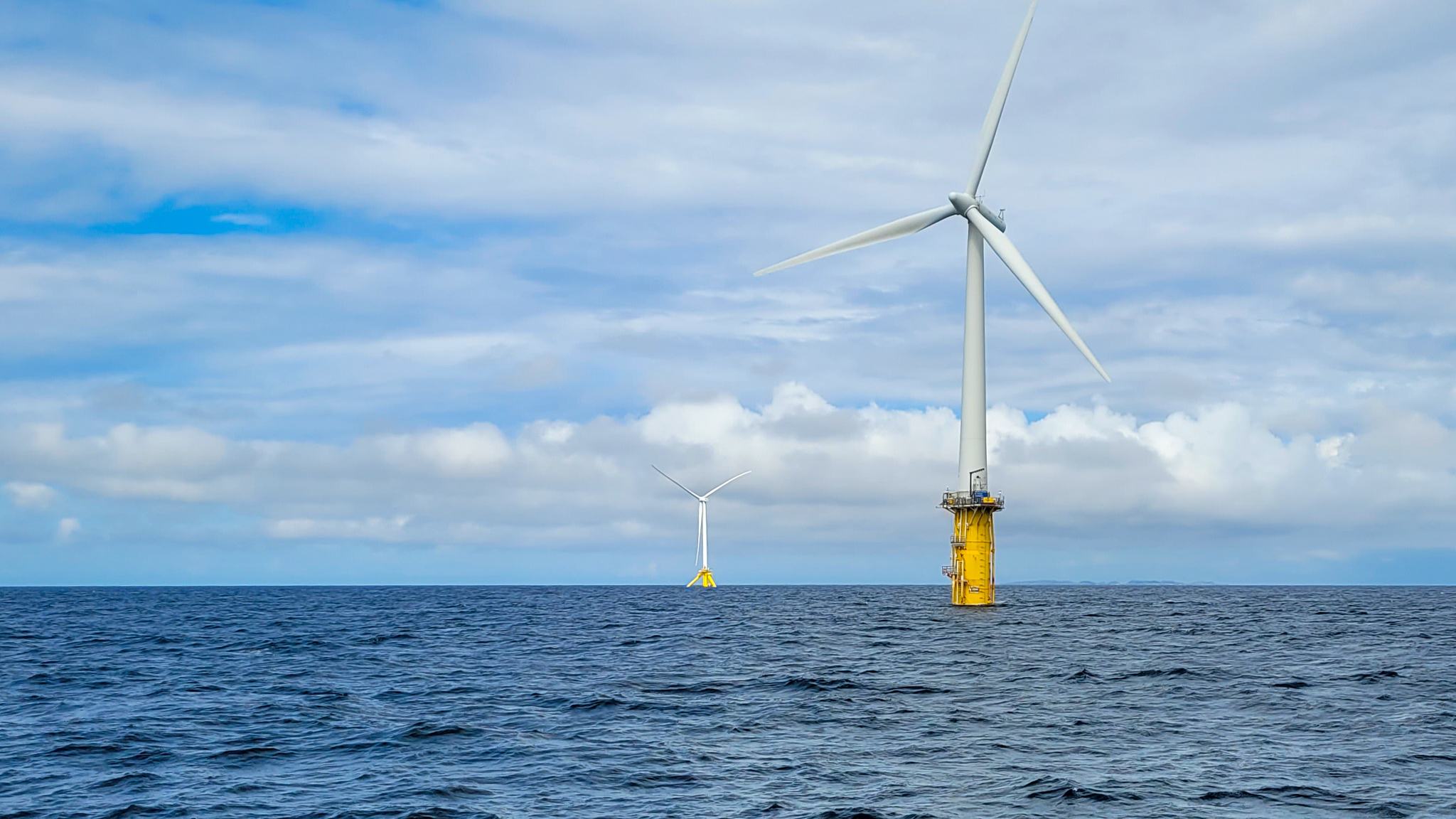 Offshore wind installation demonstrating regulatory and commercial expertise areas at METCentre